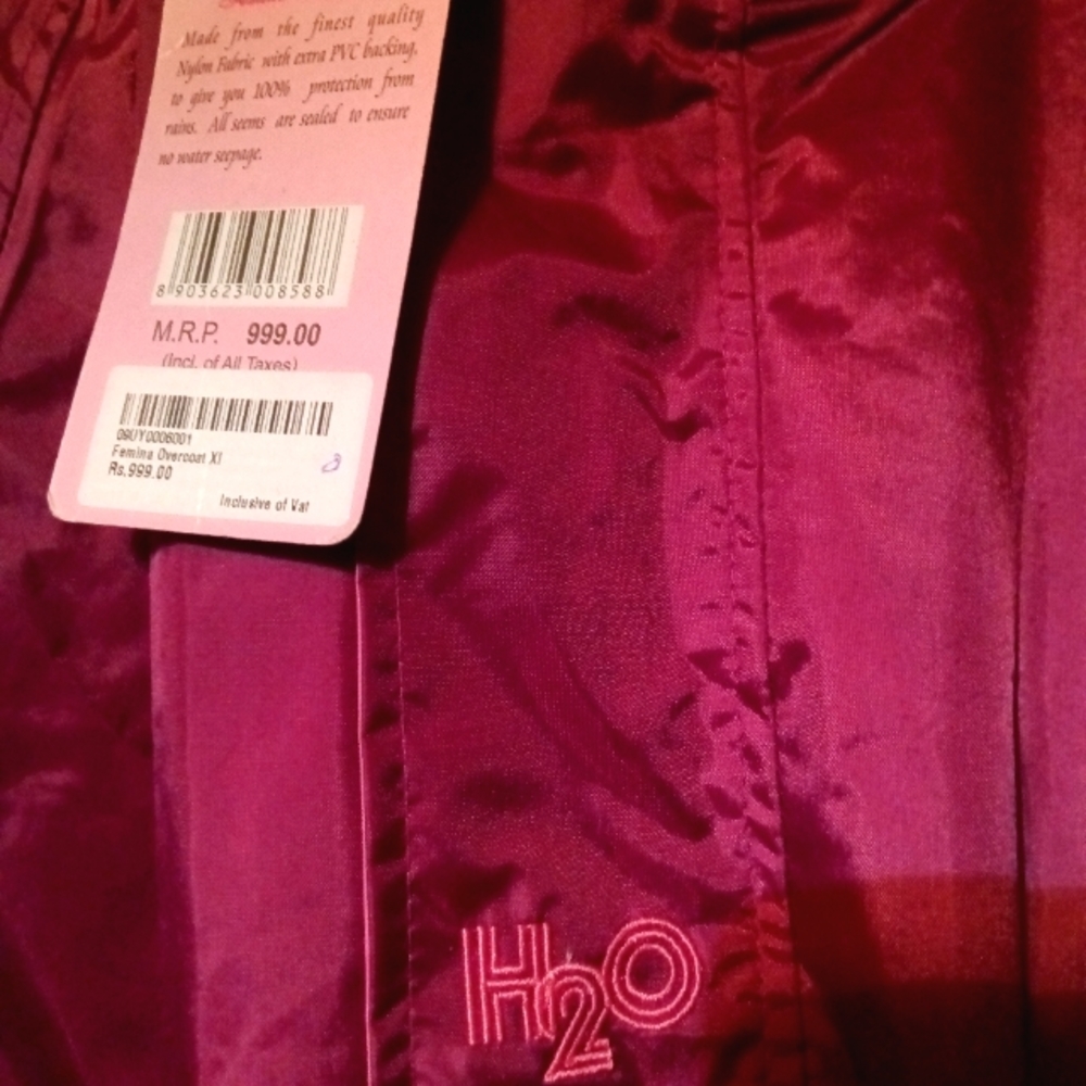 Women's (L) Jacket by "Reliable"